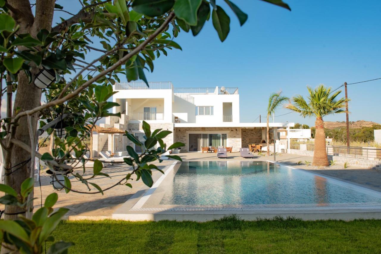 Villa Pnoe Seaside Kalamaki  Exteriér fotografie