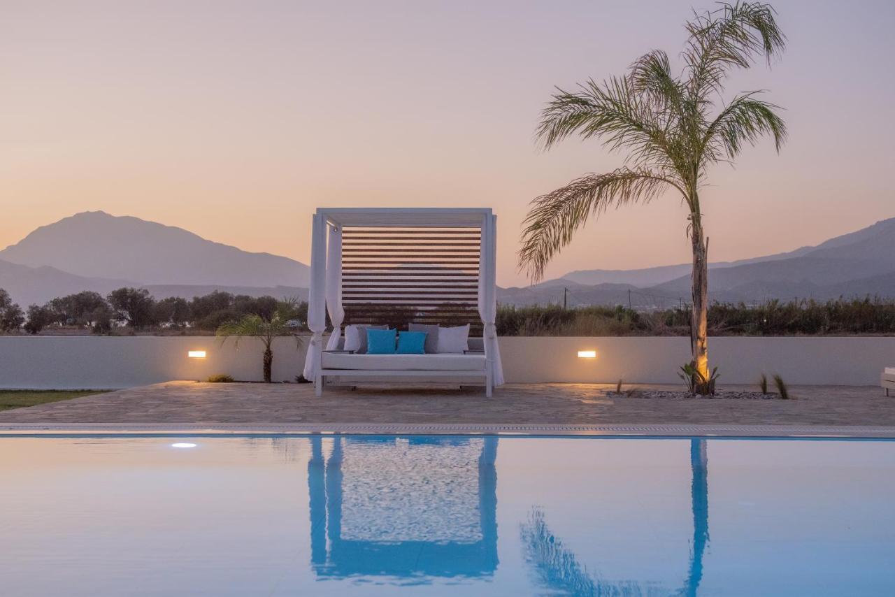 Villa Pnoe Seaside Kalamaki  Exteriér fotografie