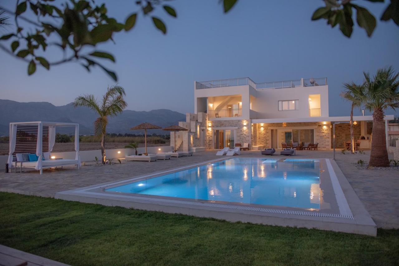 Villa Pnoe Seaside Kalamaki  Exteriér fotografie